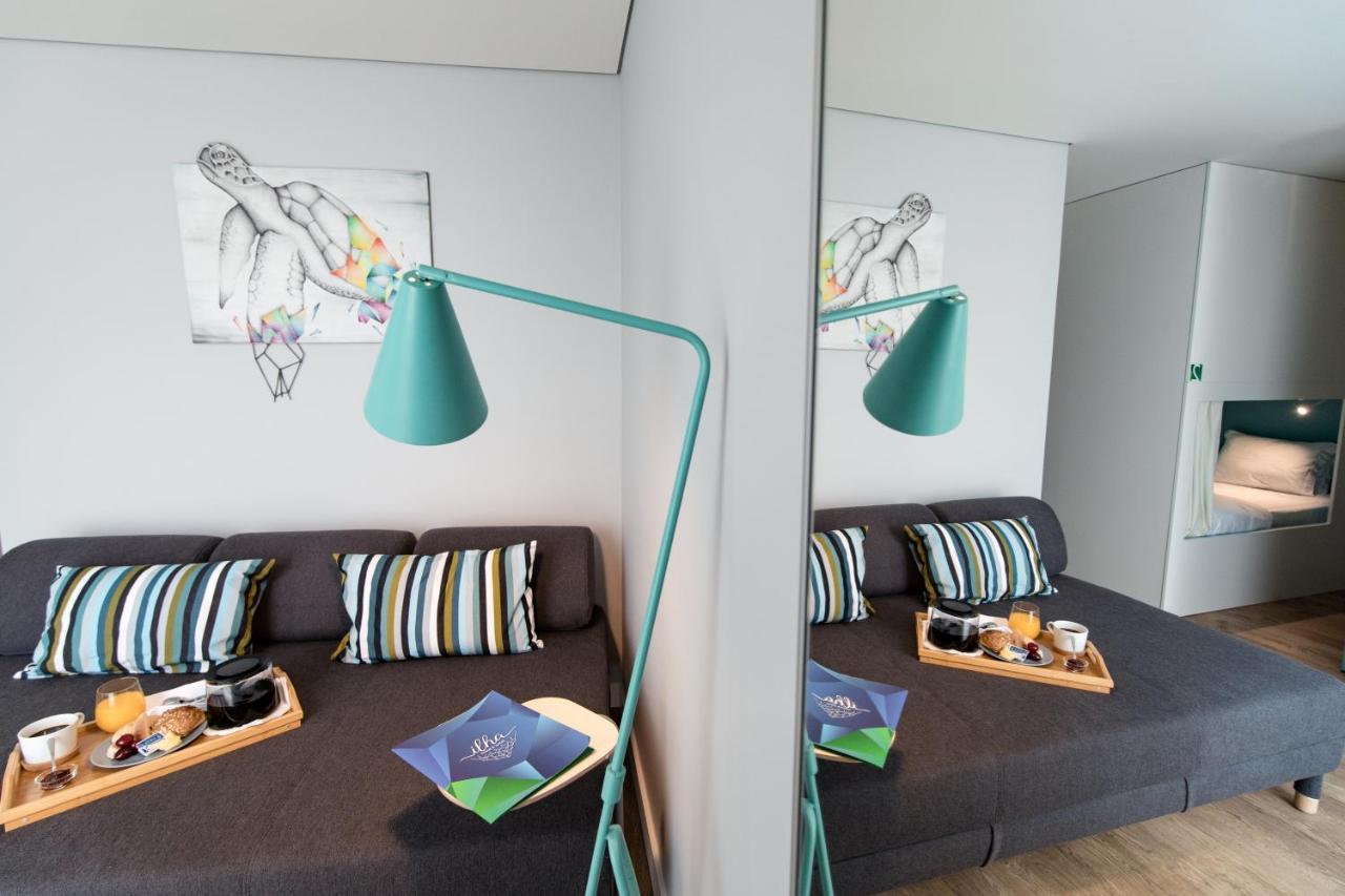Ilha Hostel & Suites Ponta Delgada  Bagian luar foto